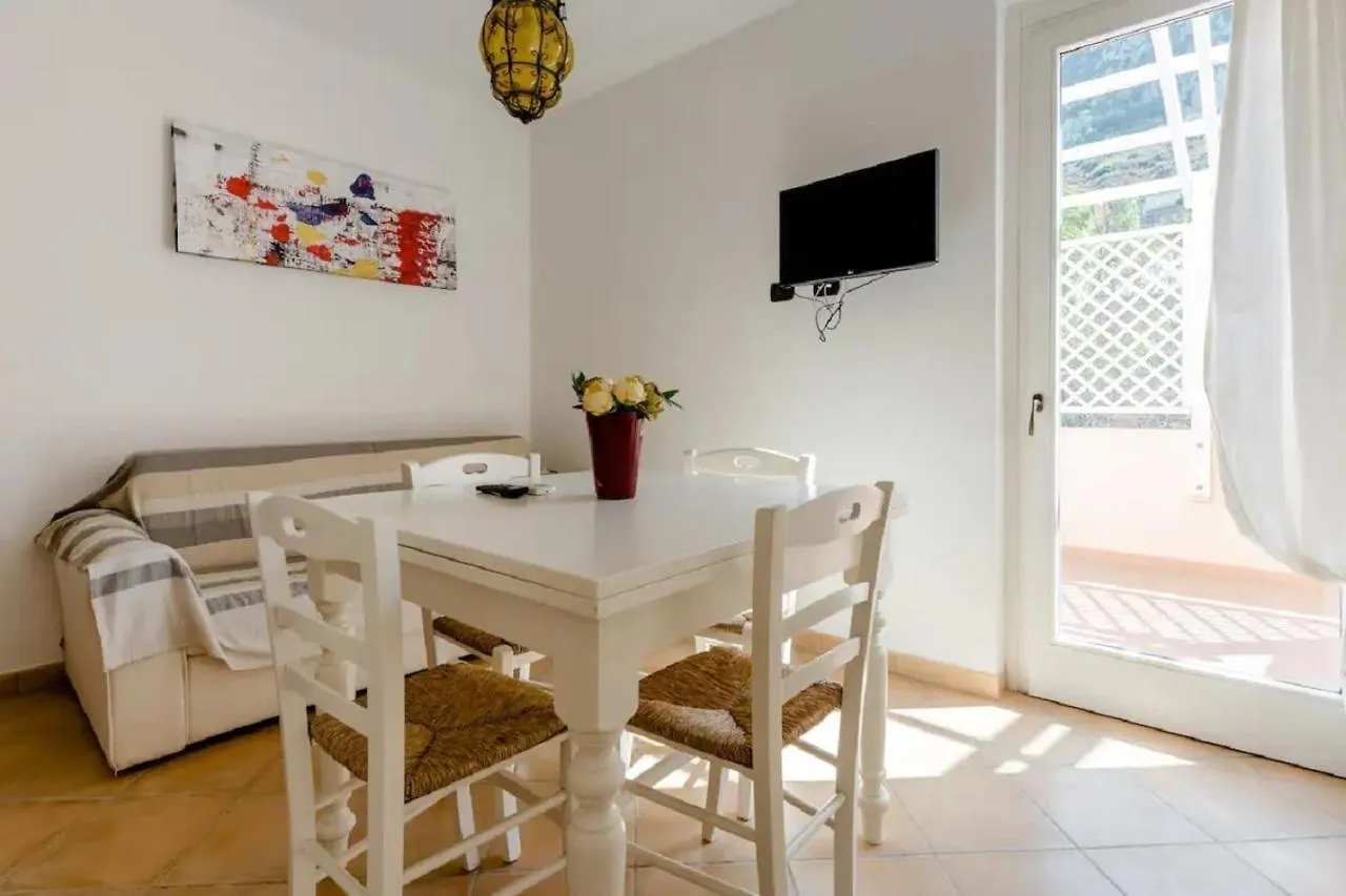 Apartment Pan Di Zucchero Nebida